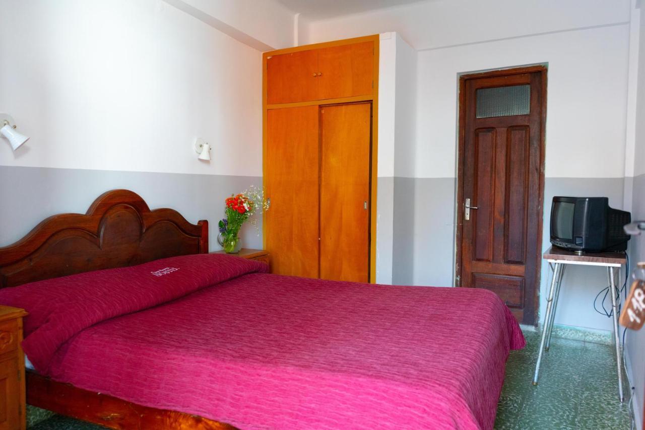 Hostal Zeballos タリハ エクステリア 写真